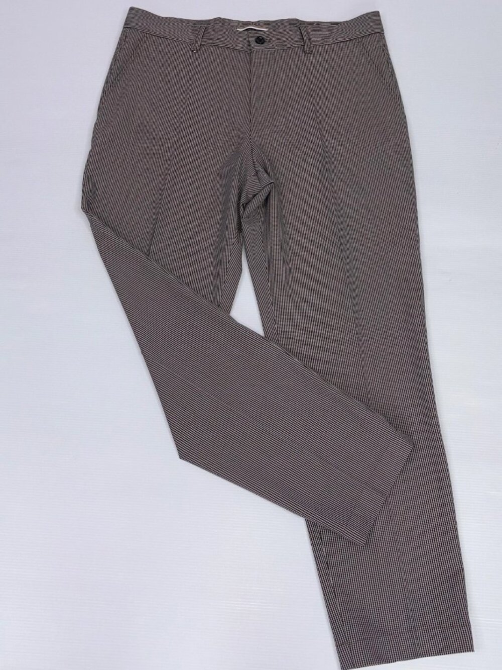 BOSS men's pants size 36  NWOT